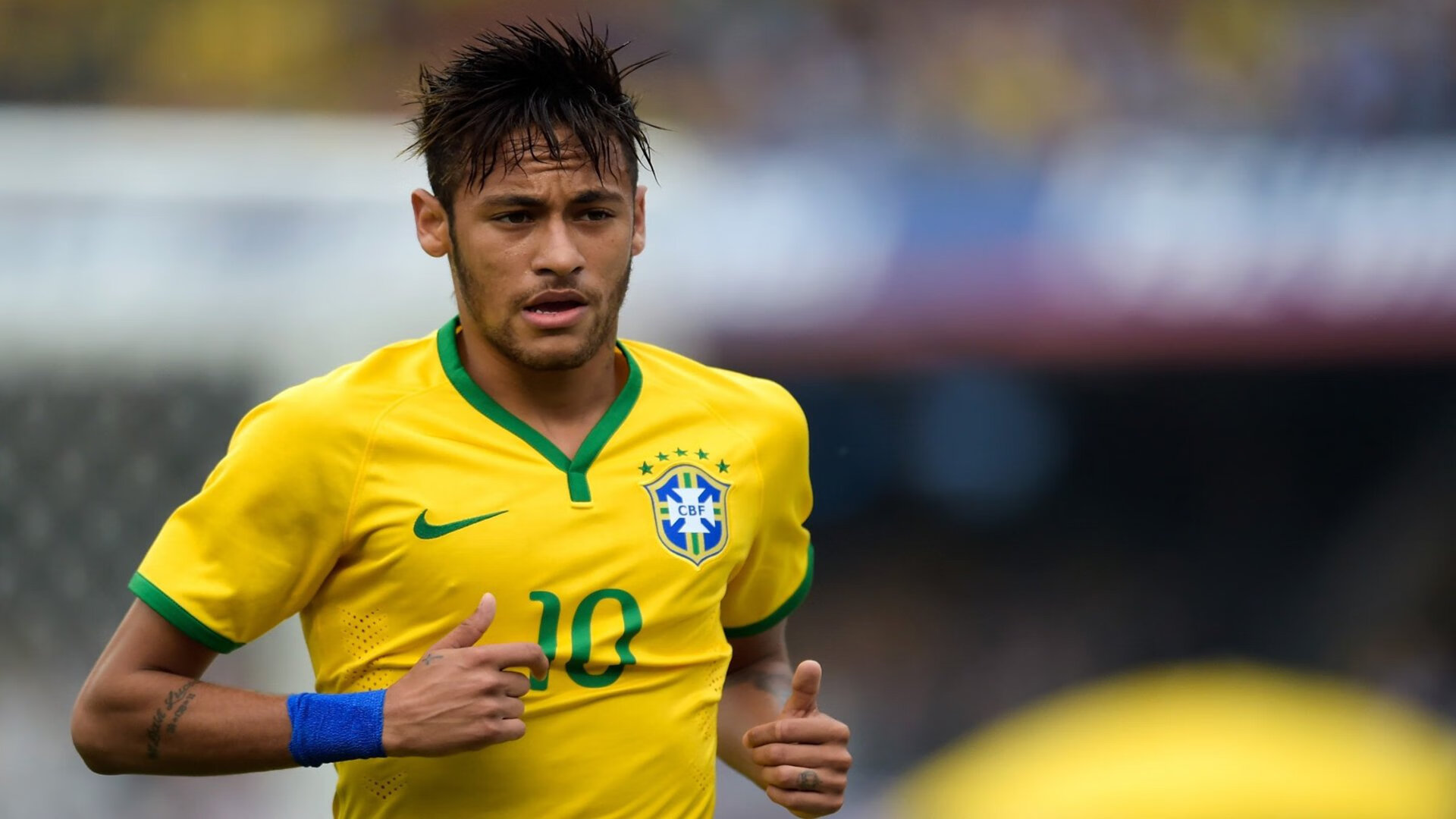 球迷“自制电影”——最燃比赛瞬间集锦大放送！